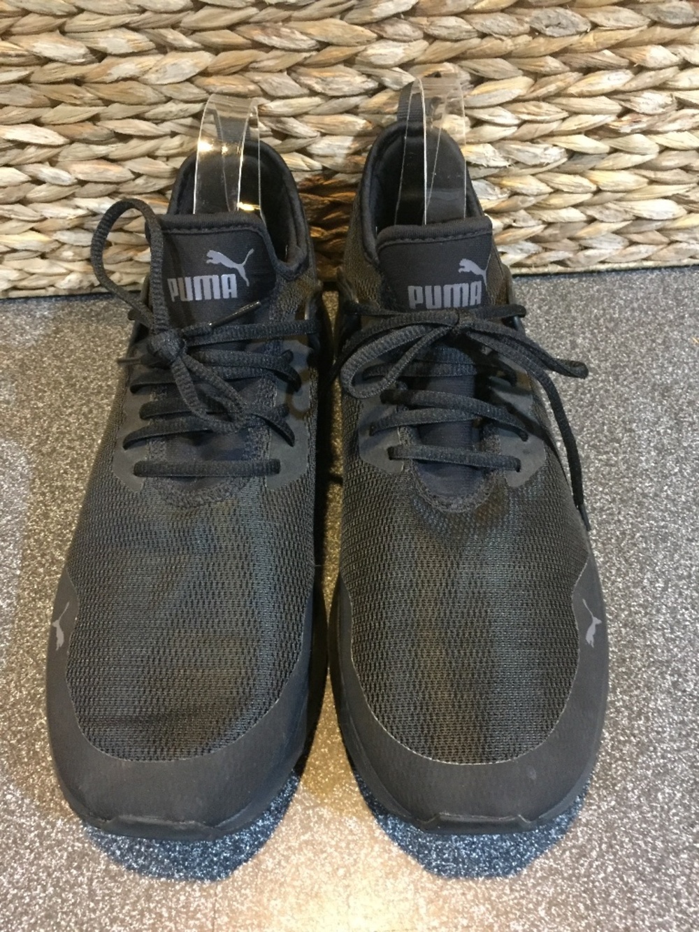 Puma Men's All-Black Lightweight Sneakers